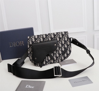 DIOR Handbags 851